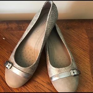 Worn once Ecco Ballet Flats